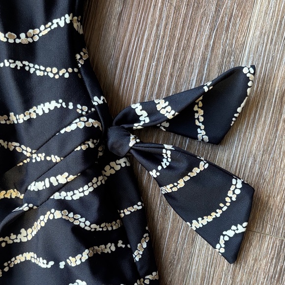Vintage inspired Black, White Gold One Piece Swimsuit 10 - Picture 4 of 9